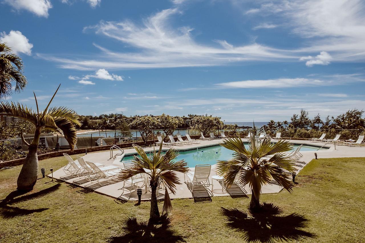 Banyan Harbor Aparthotel Lihue Exterior photo